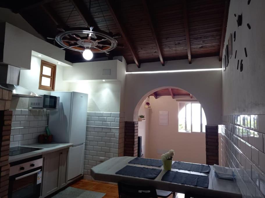 Zenda De Fontanales Villa Moya  ภายนอก รูปภาพ